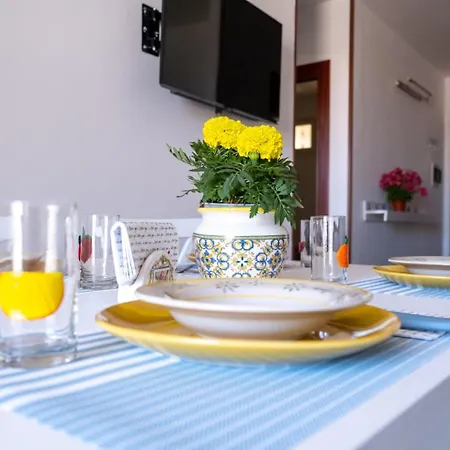 Residenza Stella Marina アパート ガリポリ